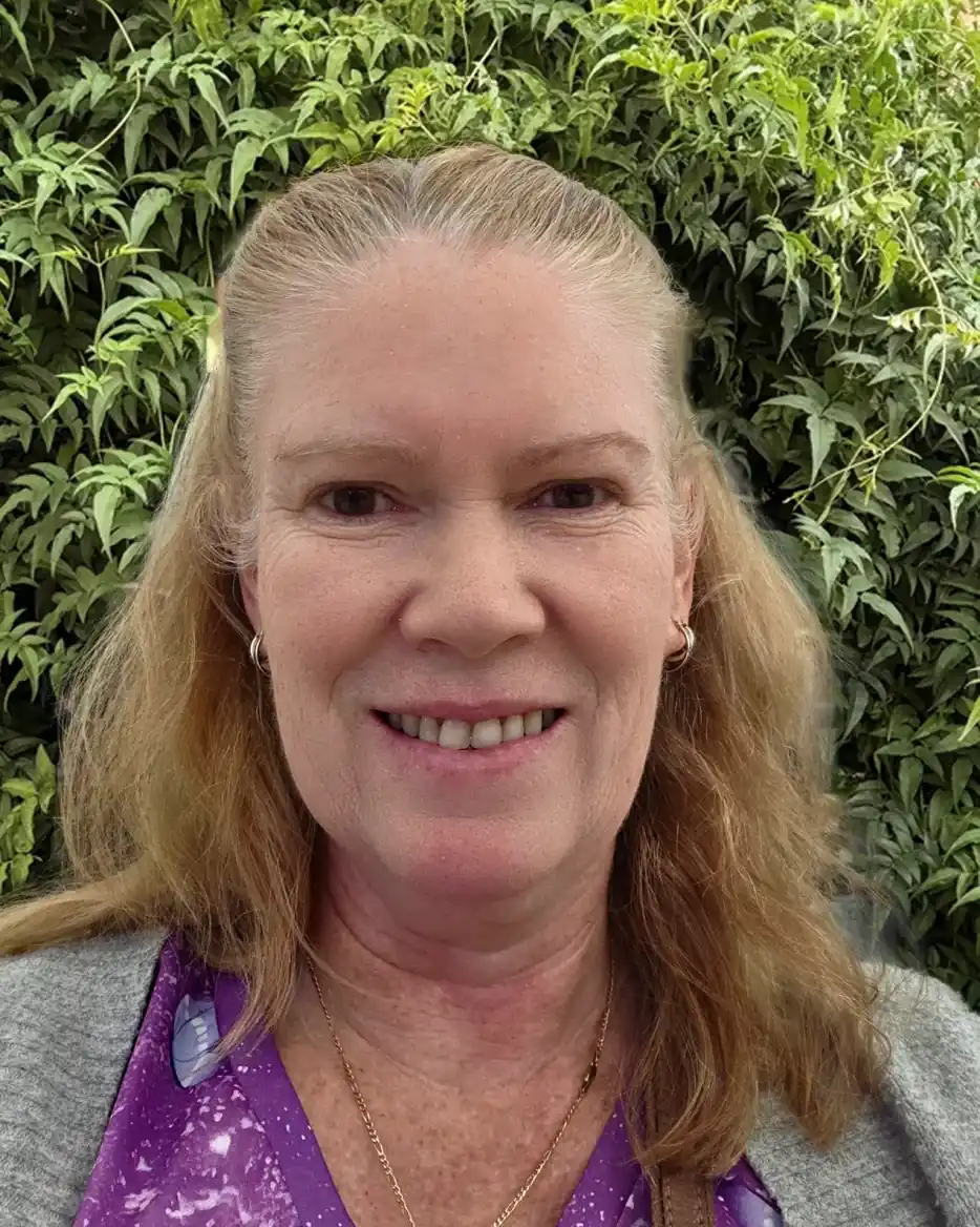 Helen from Holistic Me dietitian team in Adelaide
